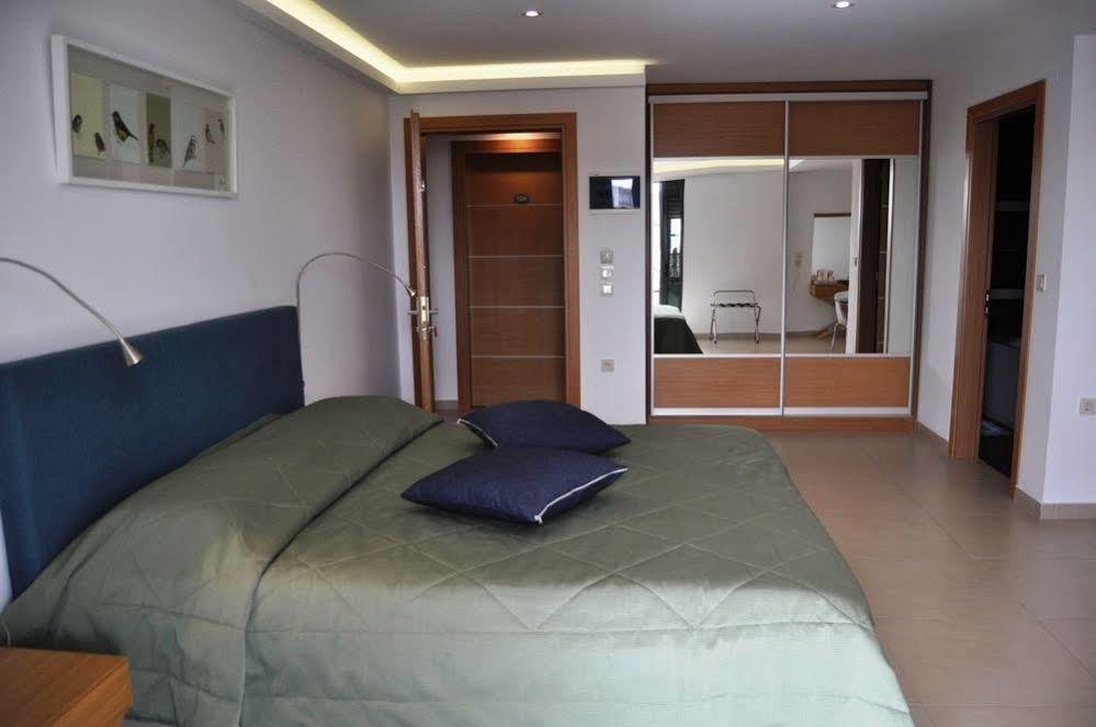 Apollon Hotel 3*
