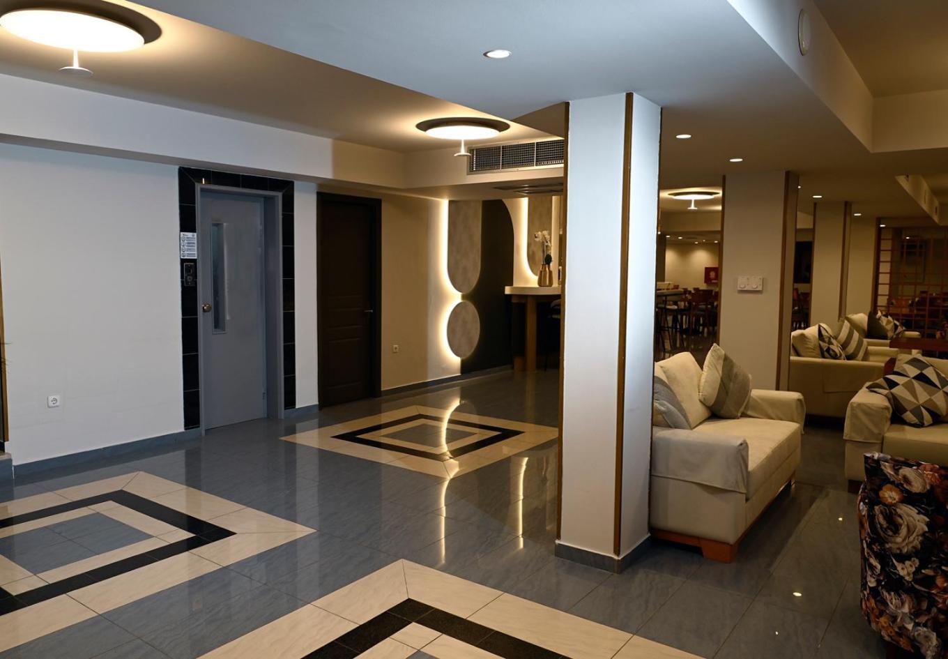 Apollon Hotel 3*