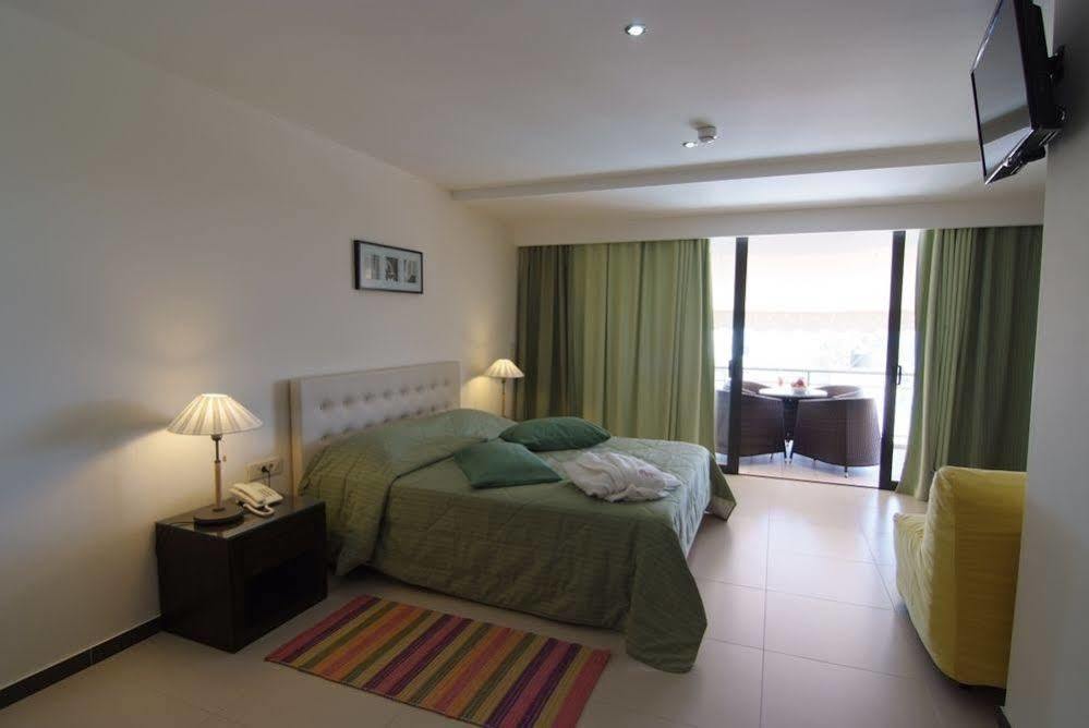 Apollon Hotel 3*